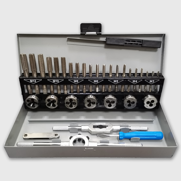 32PC Tap and Die 1